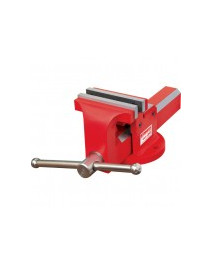 Menghina de otel pentru...